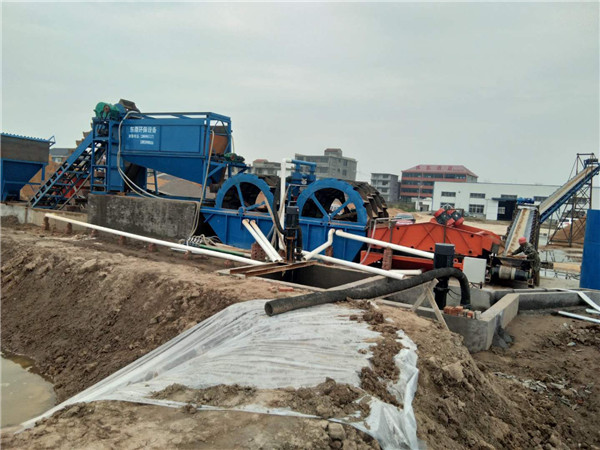 洗沙機，針對于原材料含水量、含泥量較大適用于此款產(chǎn)品；包含脫水細沙回收一體機，提高回收率