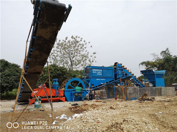 洗沙機，針對于原材料含水量、含泥量較大適用于此款產(chǎn)品